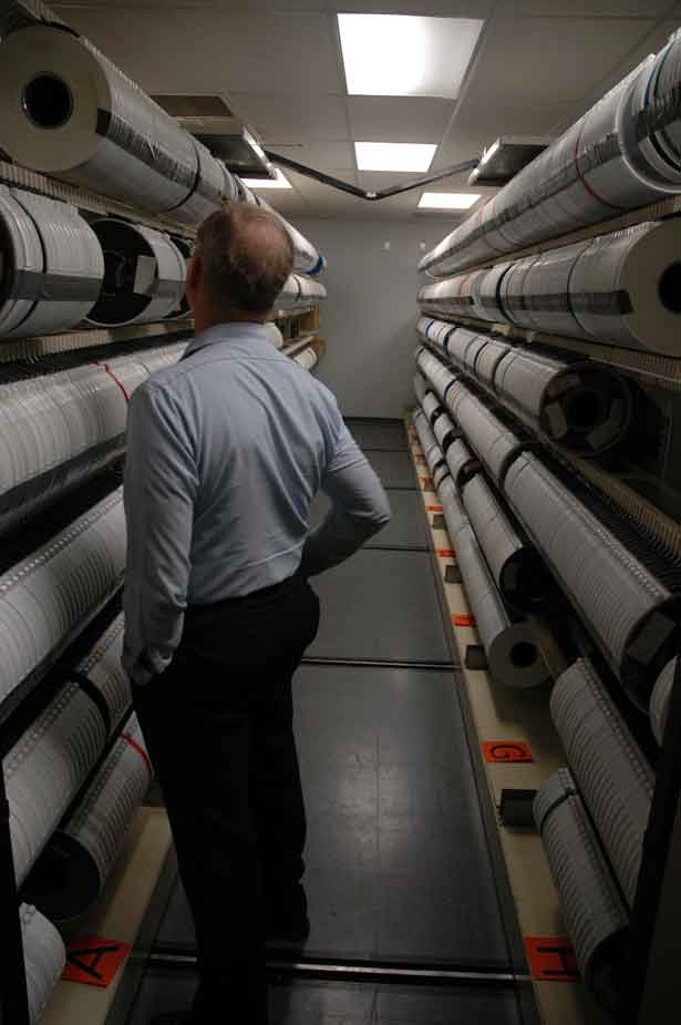 Magnetic Movie, Semiconductor