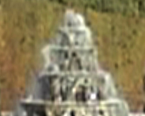 Fountain (zoom) LIzzie Hughes