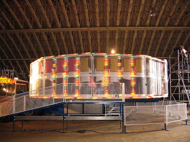 The Life Size Zoetrope, Mark Simon Hewis