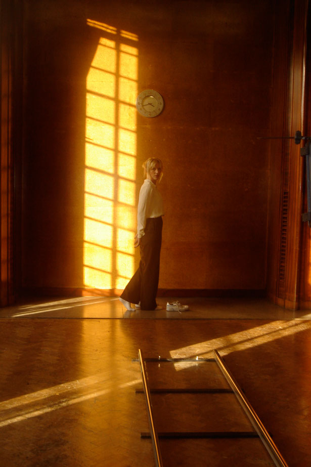 Unfolding the Aryan Papers, Jane and Louise Wilson, Image © Pinky Ghundale