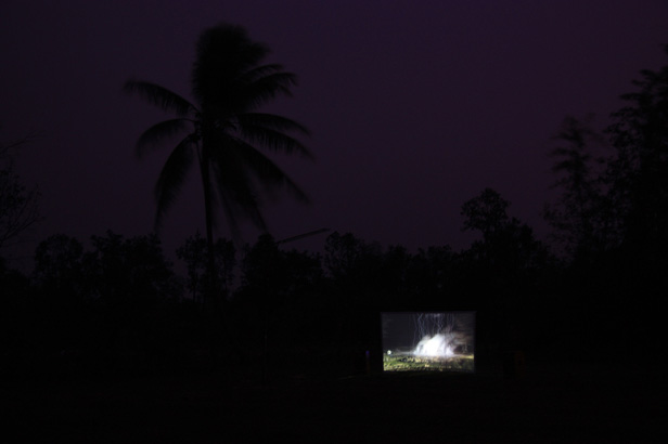 Phantoms of Nabua, Apichatpong Weerasethakul, photograph by Chaisiri Jiwarangsan © Kick the Machine Films